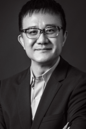 王纳新