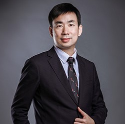 任俊照
